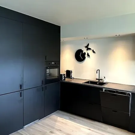Apartment Moderne 3 Rom Leilighet I